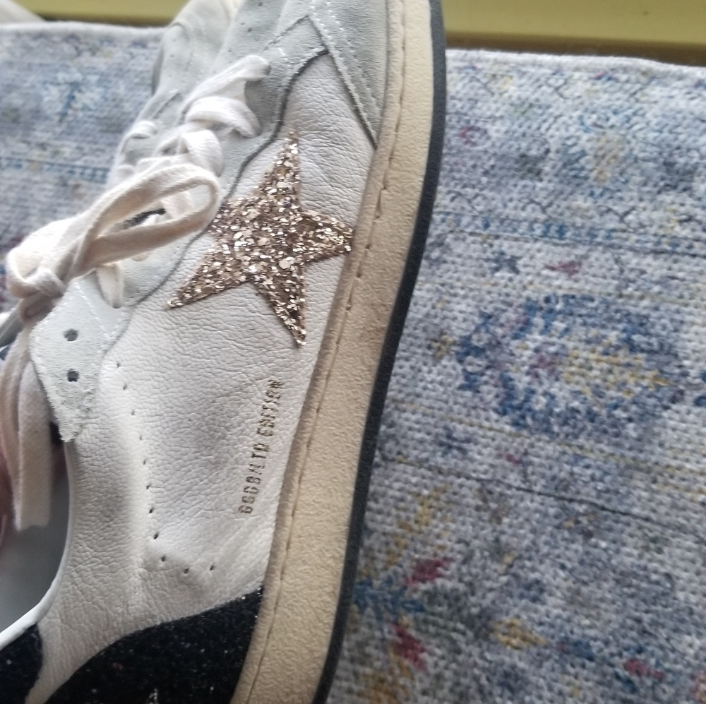 Golden Goose Women's Cream and Gold Star Sneakers EURO 41= US 10.5 - Picture 11 of 12